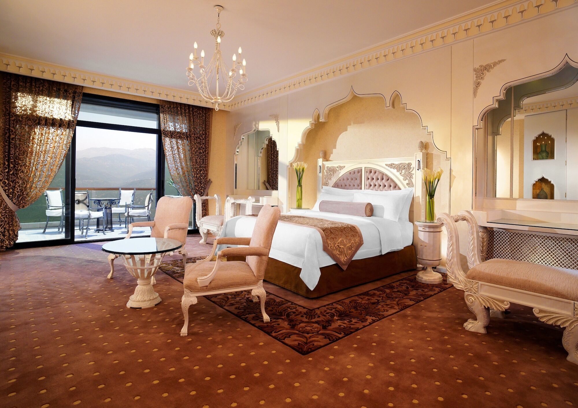 Grand Hills Hotel & Spa บรามมานา ภายนอก รูปภาพ